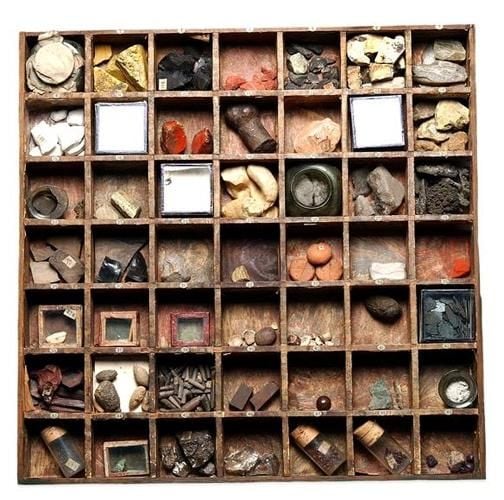 Hans Sloane's specimen tray.