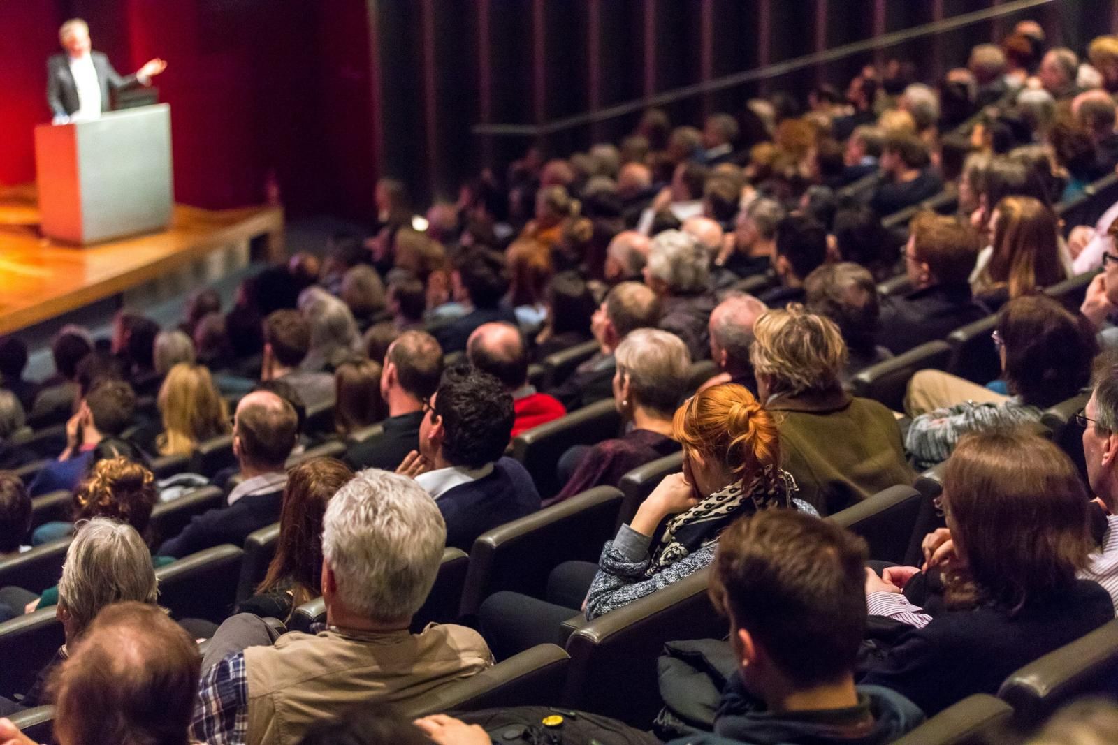 Lectures & discussions