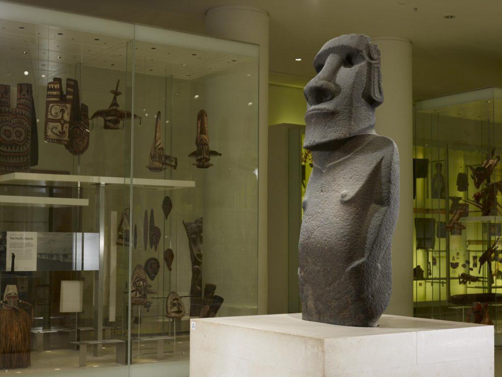 Hoa Hakananai'a statue