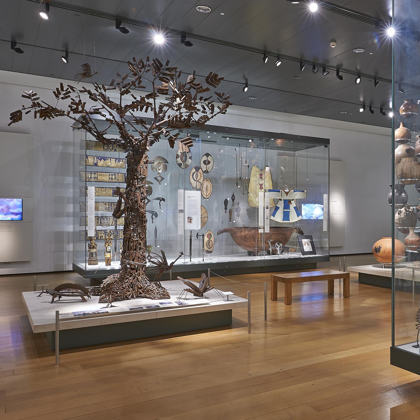 Sculpture of a 3.5m high tree made from weapons in Africa gallery